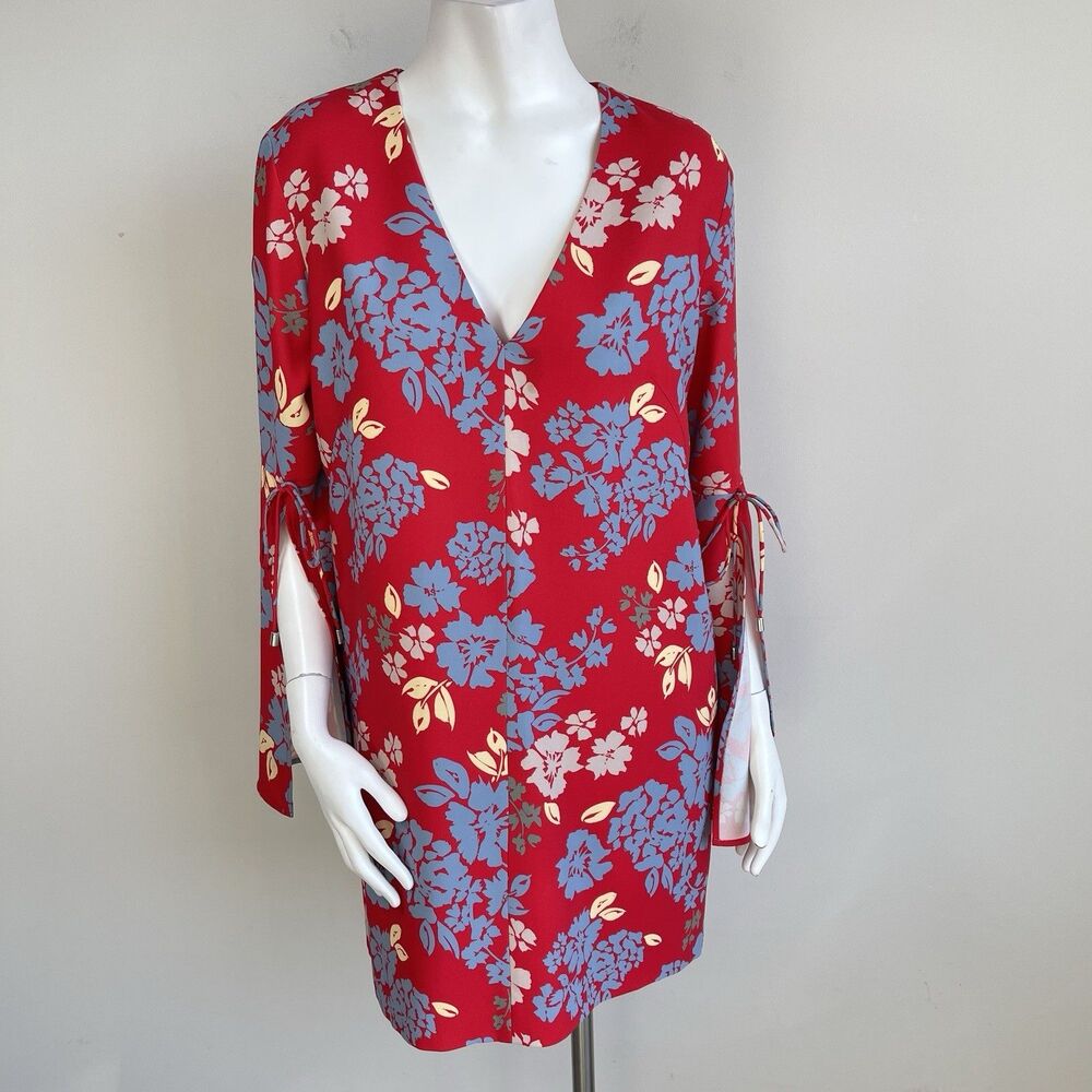 C/ Meo Collective Red Floral Shift Dress Split Bell Sleeves M Resort Vacation‎